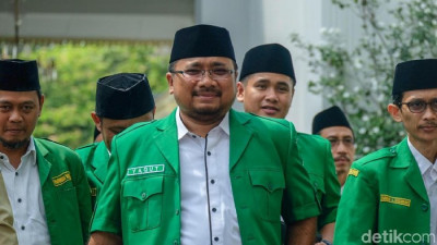Silang Pendapat Anies dengan Jokowi-Basuki, Komisi II: Jangan Saling Ngotot